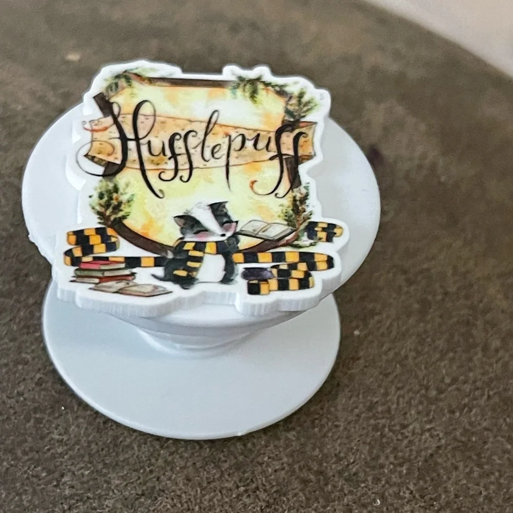 Hufflepuff phone accessory